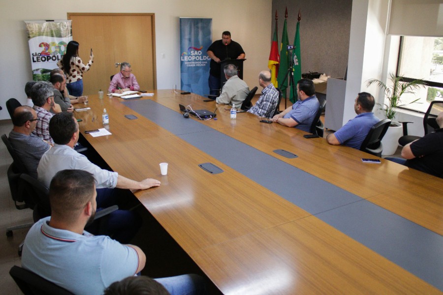 Presidente Tarzan assume pela segunda vez a prefeitura de São Leopoldo