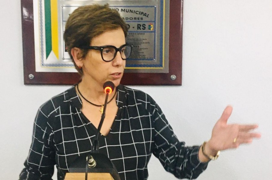Vereadora Iara Cardoso propõe emendas para LOA 2023