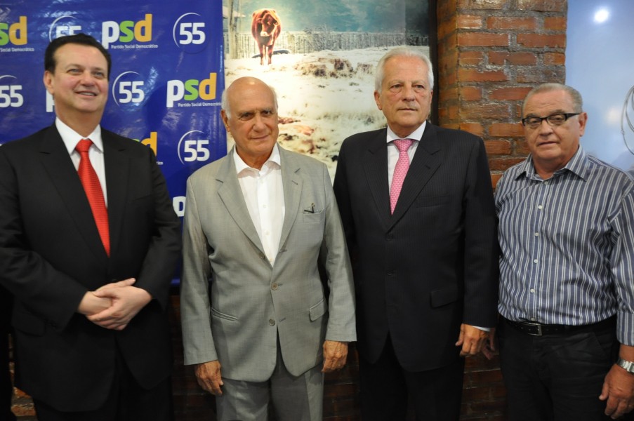 Vereador Júlio Galperim participa de ato de filiação do senador Lasier Martins ao PSD