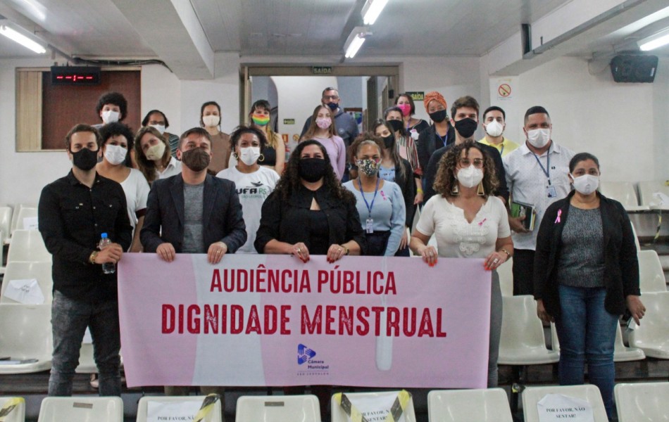Alternativas para a promoção da saúde menstrual em São Leopoldo em debate na Câmara de Vereadores