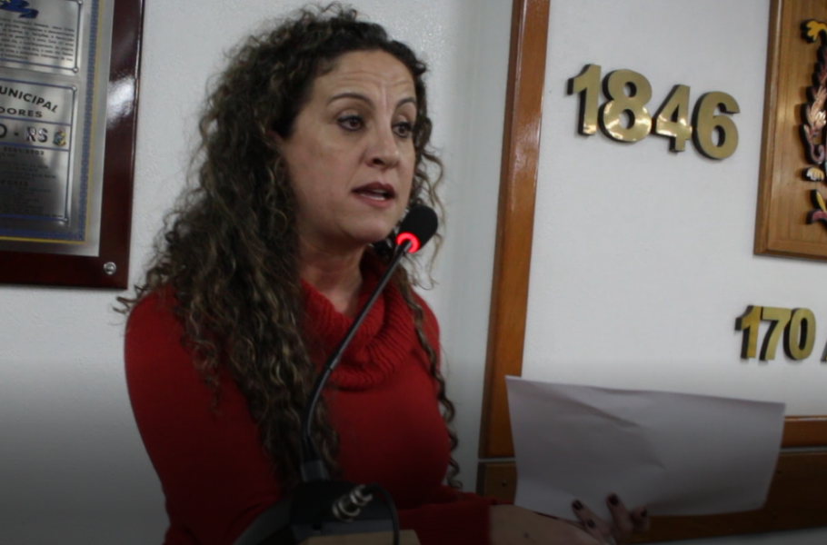 Câmara Municipal aprova projeto “Prêmio Paulo Freire – Mestre Cidadão”, da vereadora Ana Affonso