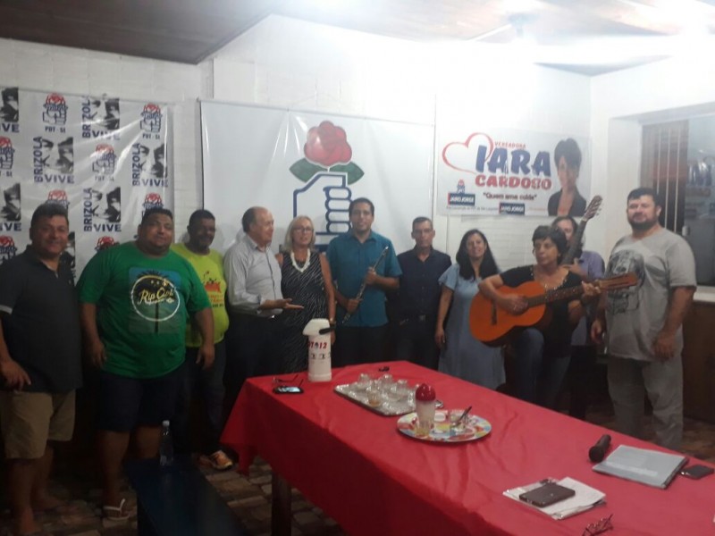 Vereadora Iara Cardoso participa de Sarau cultural do PDT