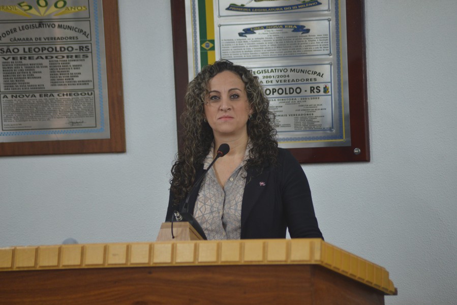 Ana Affonso denuncia difamação do vereador Marcelo Buz contra professores